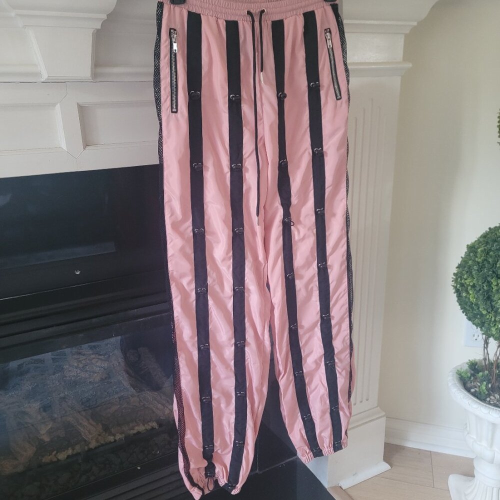 POSTER GRL (GIRL) SIZE SMALL PINK AND BLACK BUNGEE PANTS NEW WITH TAG